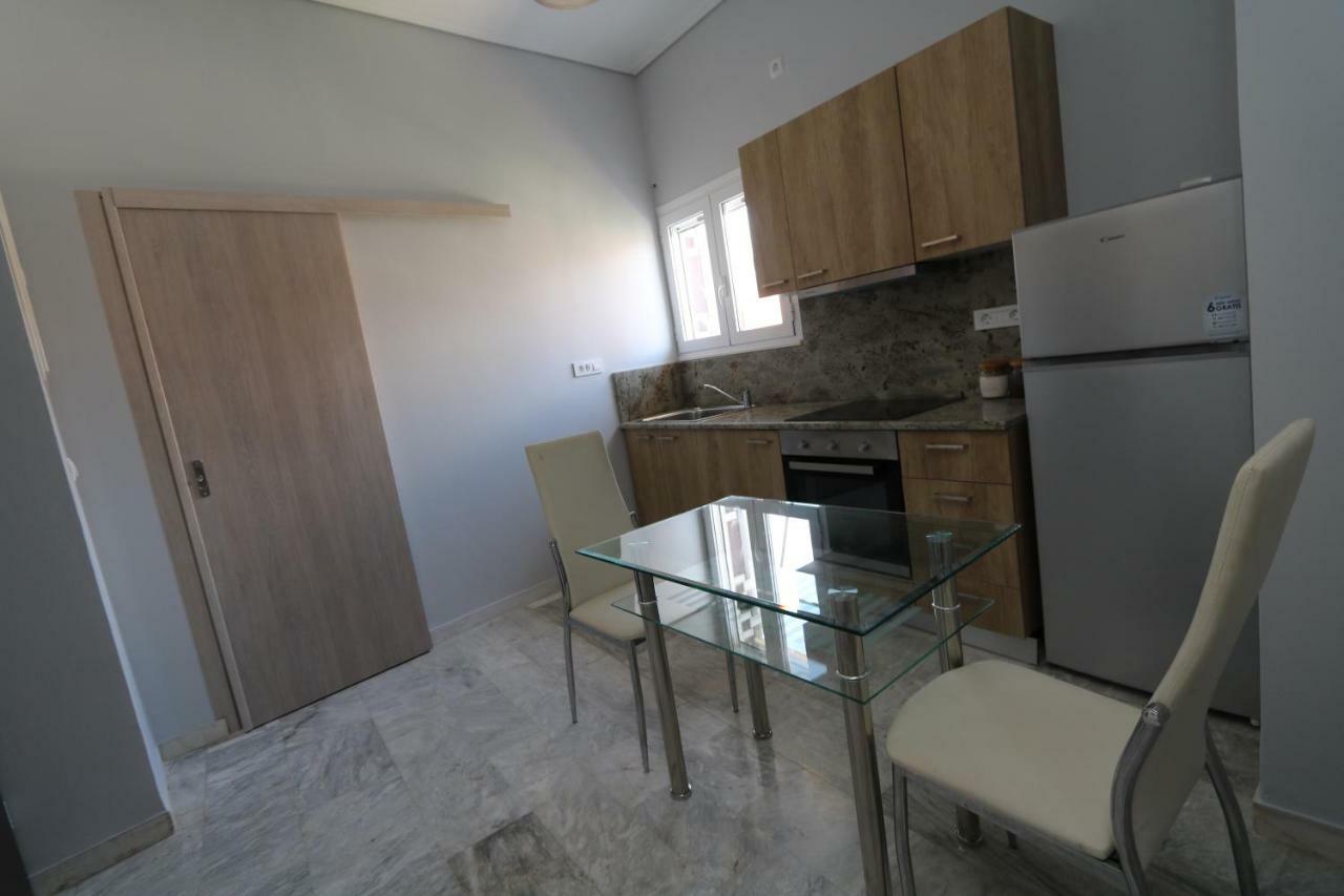 Molly Apartments Argostóli Extérieur photo